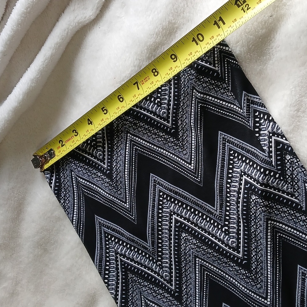 Apt. 9 Black and White Chevron Pants - Picture 8 of 8
